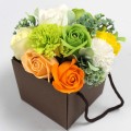Mydlany flowerbox - wiosenne kwiaty
