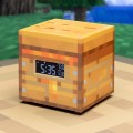 budzik-minecraft-bee-hive-dla-fana-na-prezent.jpg