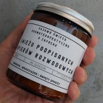 Aromaterapeutyczna Świeczka Sojowa - o zapachu papierów rozwodowych